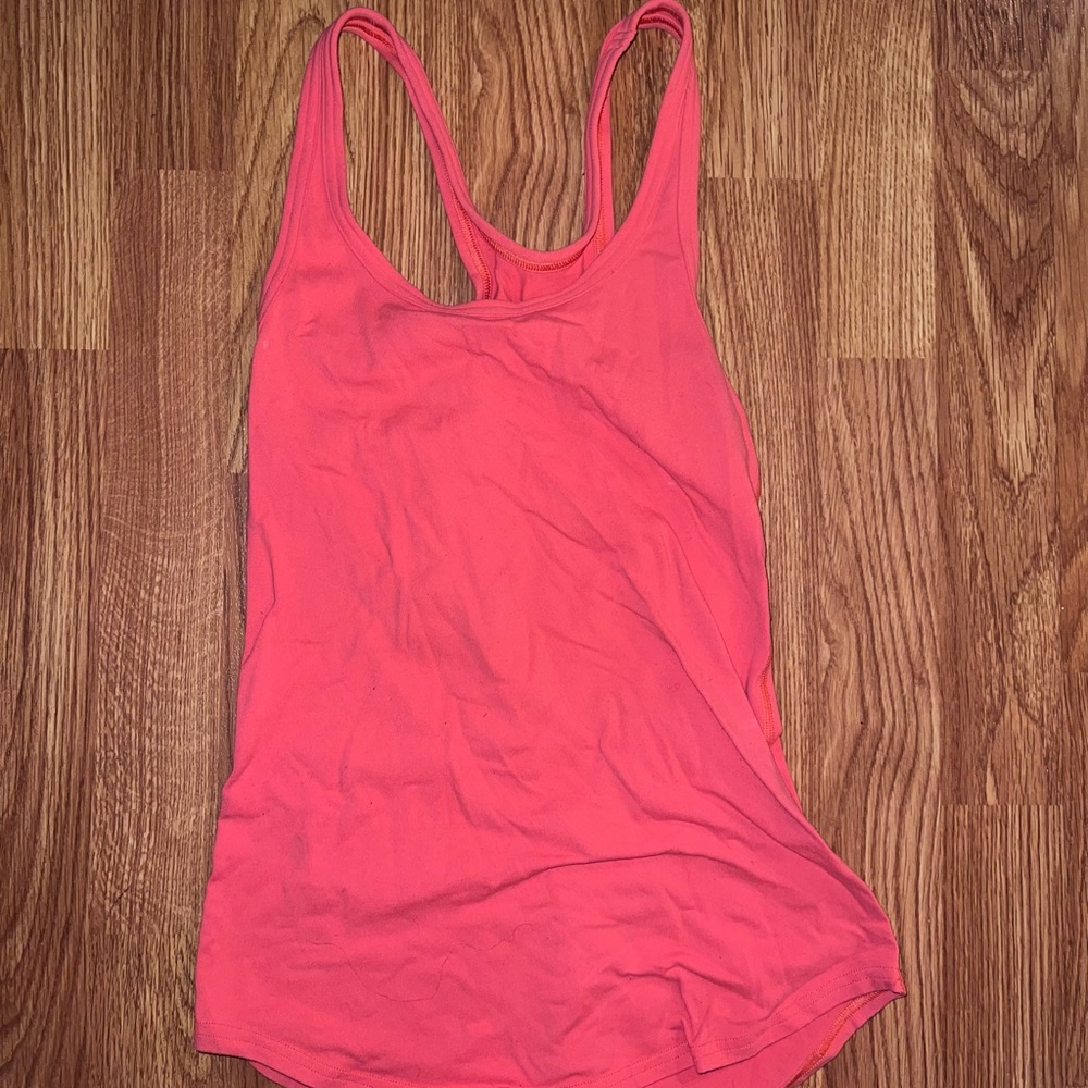 Lululemon workout tank